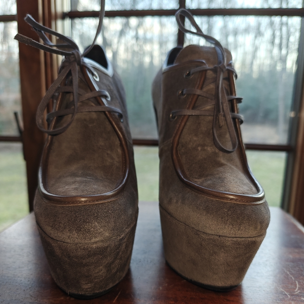 Stuart Weitzman "WALLIS" sz9 - Picture 2 of 7